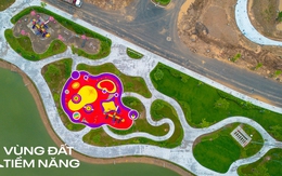 Thay bạn đi thăm dự án đáng chú ý nhất phía Tây Hà Nội của Vinhomes: Tiến độ ấn tượng, sắp khánh thành công viên, giá biệt thự đơn lập thấp nhất 70 tỷ đồng