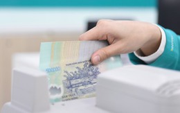 Lợi nhuận tăng trưởng thần tốc gấp 8 lần, một ngân hàng được "bật đèn xanh", bơm vốn thêm hàng nghìn tỷ