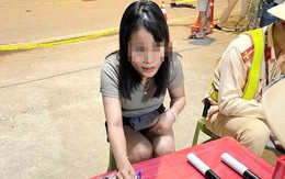 Nữ tài xế vi phạm nồng độ cồn vượt mức kịch khung, hất văng máy đo của cảnh sát