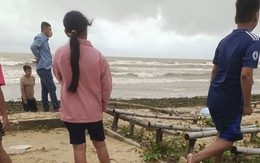 Thi thể trẻ sơ sinh trôi dạt vào bờ biển Đà Nẵng