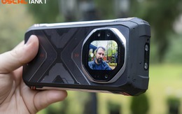 Điện thoại siêu bền 2 màn hình này được quảng cáo có "RAM 48GB", nhưng tin lời là dở