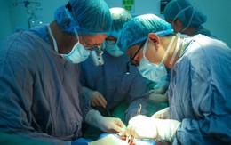 Một bệnh viện tại Việt Nam làm nên loạt kỳ tích "lần đầu tiên", khiến giới chuyên môn nể phục