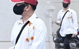 Ảnh, clip: Ca sĩ Vũ Hà đổi trang phục, lộ vẻ căng thẳng trong buổi chiều xét xử vụ đánh bạc ở khách sạn Pullman