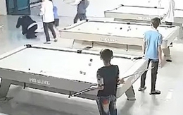 Một học sinh ở Nghệ An bị bạn đánh trong quán bida, phải nhập viện cấp cứu