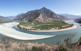 Chưa từng có: Trung Quốc xây cùng lúc 2 đập, chặn đứng sông chỉ trong chưa đầy 30 giờ, siêu dự án mới dự kiến mang về gần 170 triệu USD