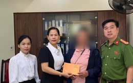 Nghe tin người yêu làm nghề "phi công" bị bắt ở sân bay, người phụ nữ tức tốc đi chuyển tiền