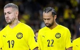 Tuyển thủ Malaysia về nước, tự cứu mình trước nguy cơ bị cấm thi đấu 12 tháng