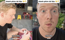 Khách Tây hết hồn khi ăn tối ở Việt Nam: "Bữa tối đang nhìn tôi"!