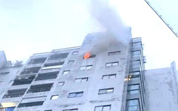 Cháy căn hộ chung cư ở Hà Tĩnh vào rạng sáng, cư dân hoảng loạn sơ tán