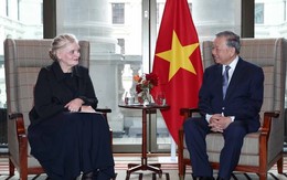 Gặp lãnh đạo Tập đoàn Rolls Royce, Tổng Bí thư đề nghị thiết lập một trung tâm đặc biệt ở Việt Nam