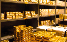 Không phải Ấn Độ hay Trung Quốc, một quốc gia châu Á bất ngờ trở thành 'cá mập' gom vàng nhiều nhất: 'Cất kho' 25 tấn, bất chấp giá cao kỷ lục