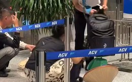 Tranh cãi việc Vietnam Airlines cân hành lý xách tay