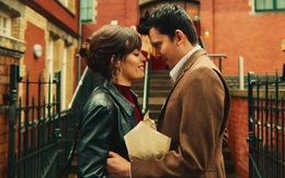 Xem phim Sex Education, tôi bỗng nhận ra yêu nhau đến mấy cũng chẳng thành nếu thiếu điều quan trọng này