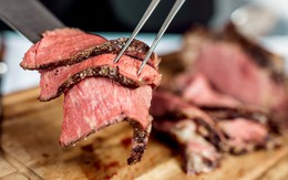 Không phải chiên rán, đây mới là kiểu chế biến thịt tệ nhất: Bác sĩ cảnh báo tăng nguy cơ mắc ung thư