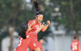 Huỳnh Như và đồng đội tiến gần kỷ lục mới