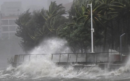 Bão Matmo đổ bộ Trung Quốc, gió giật cấp 14, sóng cao 4 m