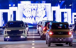 Hàng triệu lượt xem online, cả nghìn khán giả trực tiếp, 15 ô tô trị giá cả chục tỷ đồng cùng loạt con số ấn tượng trong đêm Gala CCA 2025