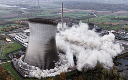 Sau tiếng nổ lớn, công trình điện hạt nhân quan trọng trong 6 thập kỷ ở Đức sụp đổ: Chuyện gì đã xảy ra?