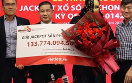 Kiên trì mua dãy số được tạo từ sinh nhật và biển số xe trong 2 năm, nam thanh niên trúng Vietlott hơn 133 tỷ đồng
