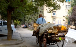 Cha qua đời để lại mảnh đất được đền bù gần 3 tỷ, các con đi nhận tiền thì chết sững: “Số tiền này thuộc về người khác”