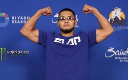 Võ sĩ Kazakhstan lập môn phái, khiêu chiến võ lâm Trung Quốc