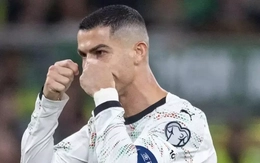 Sự cố ở Dublin: Ronaldo biến thành kẻ phản diện, phơi bày vấn đề của Bồ Đào Nha