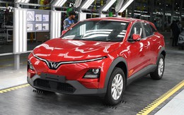 Quốc gia châu Á tỷ dân này cùng lúc đón VinFast và Tesla, nhưng 'gã khổng lồ Mỹ' đang đuối hơn?