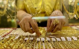 Giá vàng hôm nay 16/11: Ít biến động sau phiên lao dốc