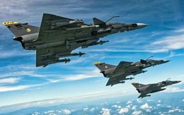 Không quân Colombia tiến hành không kích gần biên giới Venezuela