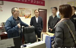 Mua nhà 2,6 tỷ đồng chưa kịp ở đã bị gia đình 8 người lạ “cướp” mất, chủ nhà chết sững