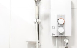 Kẻ giật điện sát hại vợ trong phòng tắm thoát án tử nhờ con gái xin khoan hồng