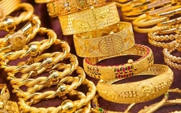 Giá vàng thế giới tiếp tục lao dốc