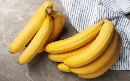 Ăn chuối thường xuyên vào bữa sáng khi bụng đói, bạn có thể bất ngờ với 4 thay đổi lớn trong cơ thể