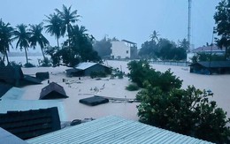 Hàng trăm nhà dân ở Đắk Lắk ngập sâu qua nóc, người dân bị cô lập kêu cứu