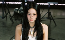 Tài phiệt đi làm ca sĩ bị theo dõi