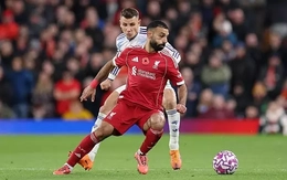 Salah không hài lòng với phong độ dù chạm mốc 250 bàn cho Liverpool