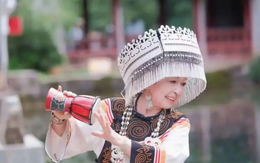 Suốt 10 năm, 3 con gái cùng mẹ già 80 tuổi du lịch 50 thành phố: Niềm vui của mẹ là phong cảnh đẹp nhất