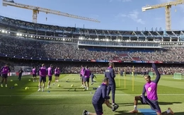 UEFA chấp thuận cho Barcelona trở lại Camp Nou