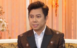 Nam ca sĩ 46 tuổi tiếc nuối vì không có bằng đại học