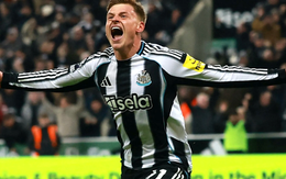 Man City nếm trái đắng trước Newcastle, phản ứng VAR bỏ qua lỗi