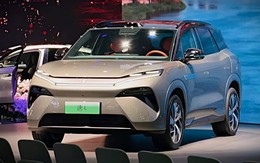 Mẫu SUV gây tranh cãi nhất của BYD ở Việt Nam vừa được nâng cấp: Sạc pin chỉ mất đúng 5 phút, giá tương đương 800 triệu