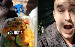 Khách Tây khoe món 20k ở Việt Nam khiến anh mê tít