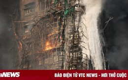 'Làm ơn cứu chúng tôi': Ám ảnh cuộc gọi cuối cùng của nạn nhân cháy chung cư Hong Kong