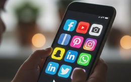 Cần cấm trẻ dưới 16 tuổi ở Việt Nam dùng mạng xã hội?