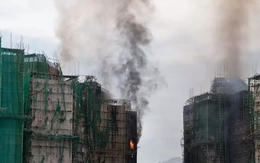 Vụ cháy khu chung cư Hồng Kông (Trung Quốc): Lửa vẫn âm ỉ sau 24 giờ, hàng trăm người vẫn mất tích