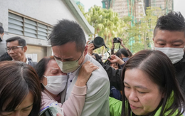 Số người tử vong trong vụ cháy 8 tòa chung cư ở Hong Kong (Trung Quốc) tăng lên 65, hàng chục người vẫn còn mất tích