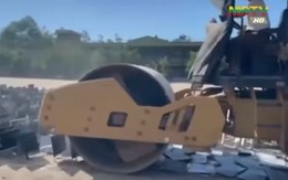 Myanmar: Thu giữ hàng nghìn thiết bị lừa đảo, xe lu nghiền nát răn đe