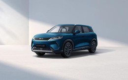 Nhà sản xuất xe điện top đầu thế giới vừa ra mắt mẫu phiên bản PHEV của mẫu EV đang bán tại Việt Nam