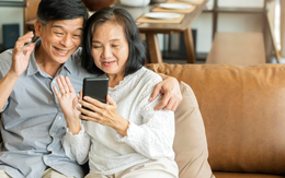 Bố mẹ chồng thấy thông gia tháng kiếm 50 triệu, đi du lịch suốt nên cũng đòi “hưởng tuổi già như người ta”, nhưng quên mất một điều quan trọng