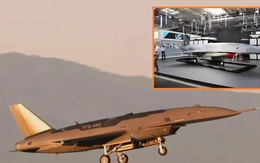 Máy bay chiến đấu không người lái YFQ-44A Fury của Mỹ lần đầu cất cánh